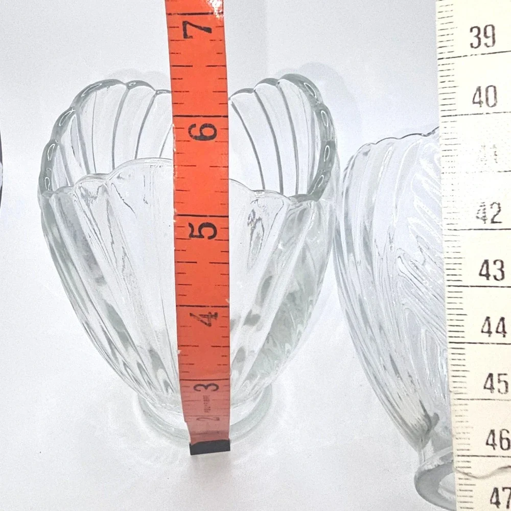 Clear Glass Tulip Lamp Shade Scalloped Petal Replacement 2.25 Fitter Set of 2